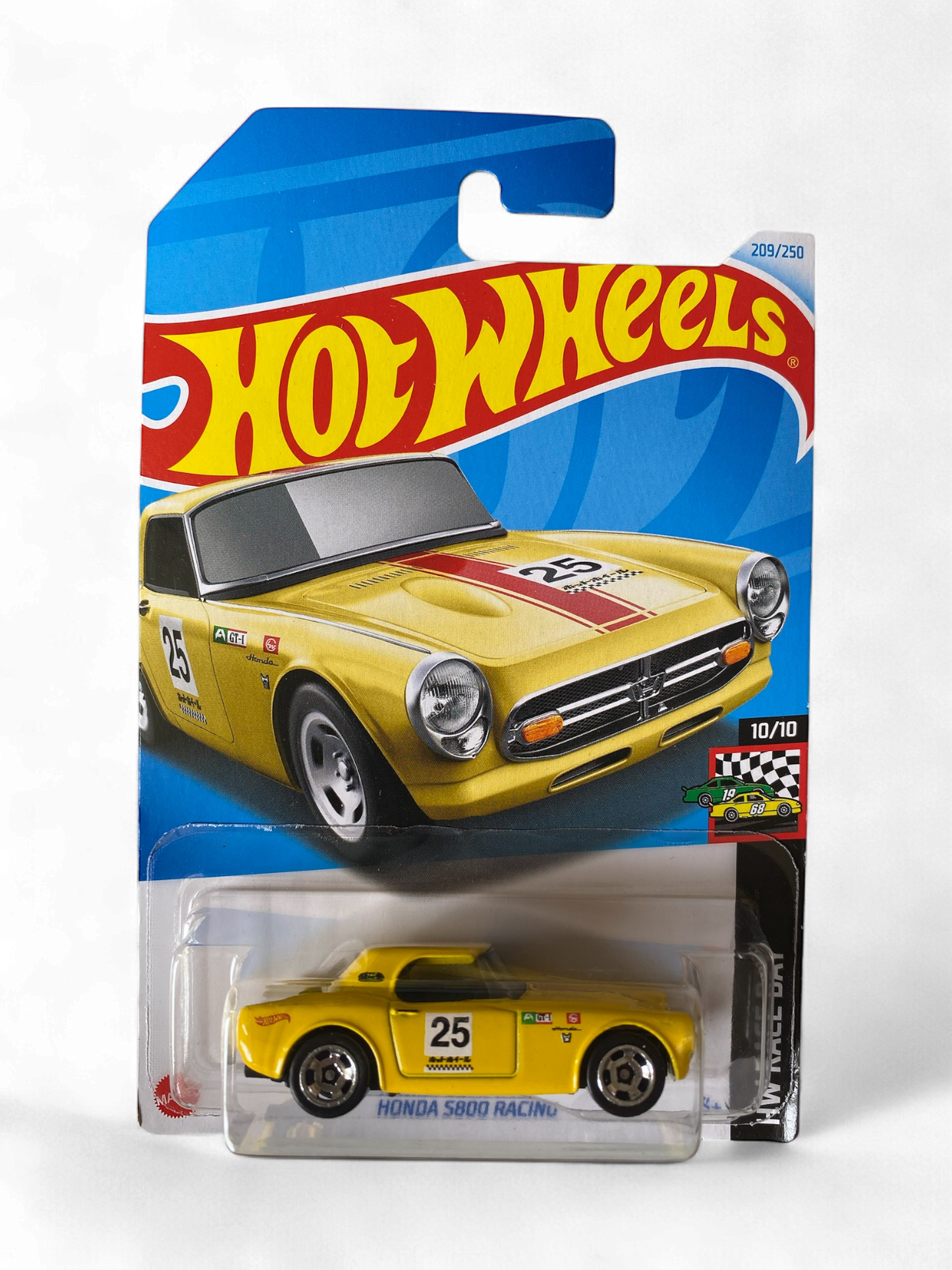 Honda S800 racing