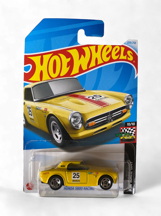 Honda S800 racing