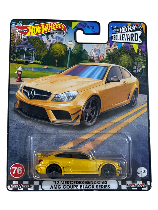 Hot Wheels Premium  ‘12 Mercedes-Benz C 63 AMG Coupe Black Series